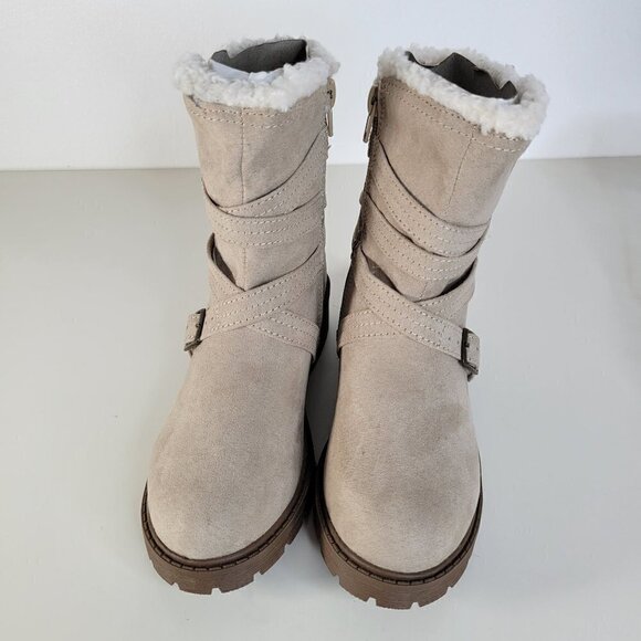 STEVE MADDEN Cozy Boots Taupe | 1 Little Kid Girl - NEW - Picture 8 of 16